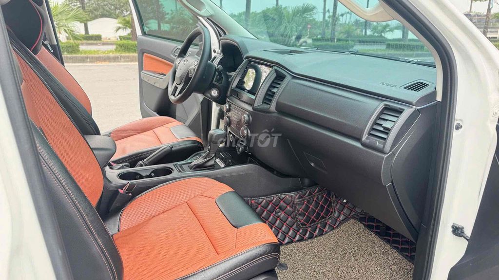 Ford Ranger 2020 XLS 2.2L 4x2 AT - 100000 km. Mua bán Ô tô tại Huyện Thanh Oai Hà Nội được đăng bởi Autu Đăng Khánh hình 13