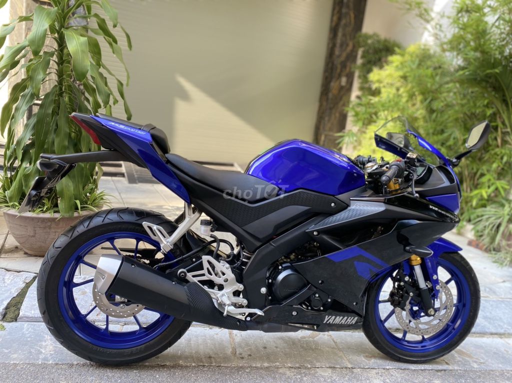 Yamaha r15 v3 chót chét.mới cứng.góp o đồng. Mua bán Xe máy tại Quận Cầu Giấy Hà Nội được đăng bởi Tong motor xe may hình 2