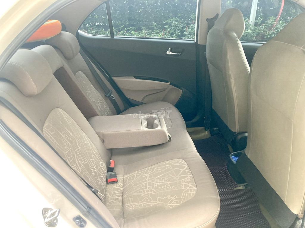 Bán INNOVA 2019 2.0E chính chủ xe gia đình: 405TR. Mua bán Ô tô tại Quận Bình Tân Tp Hồ Chí Minh được đăng bởi Thanh Hà hình 8