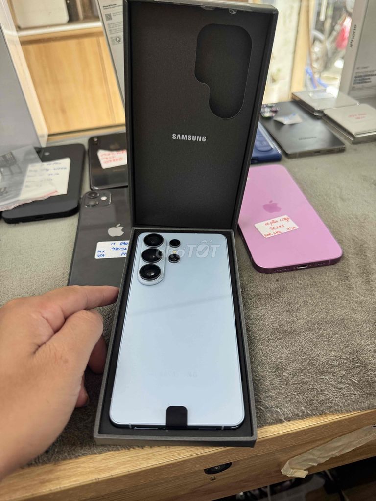 Samsung S26 Ultra 12GB 256GB Xanh Sky blue new. Mua bán Điện thoại tại Quận Đống Đa Hà Nội được đăng bởi Lê Khuyến hình 1
