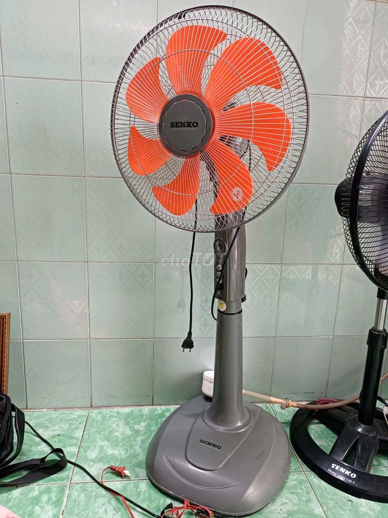Quạt đứng SENKO Xám, Cam 1m2. Mua bán Quạt tại Quận Tân Bình Tp Hồ Chí Minh được đăng bởi TSF hình 1