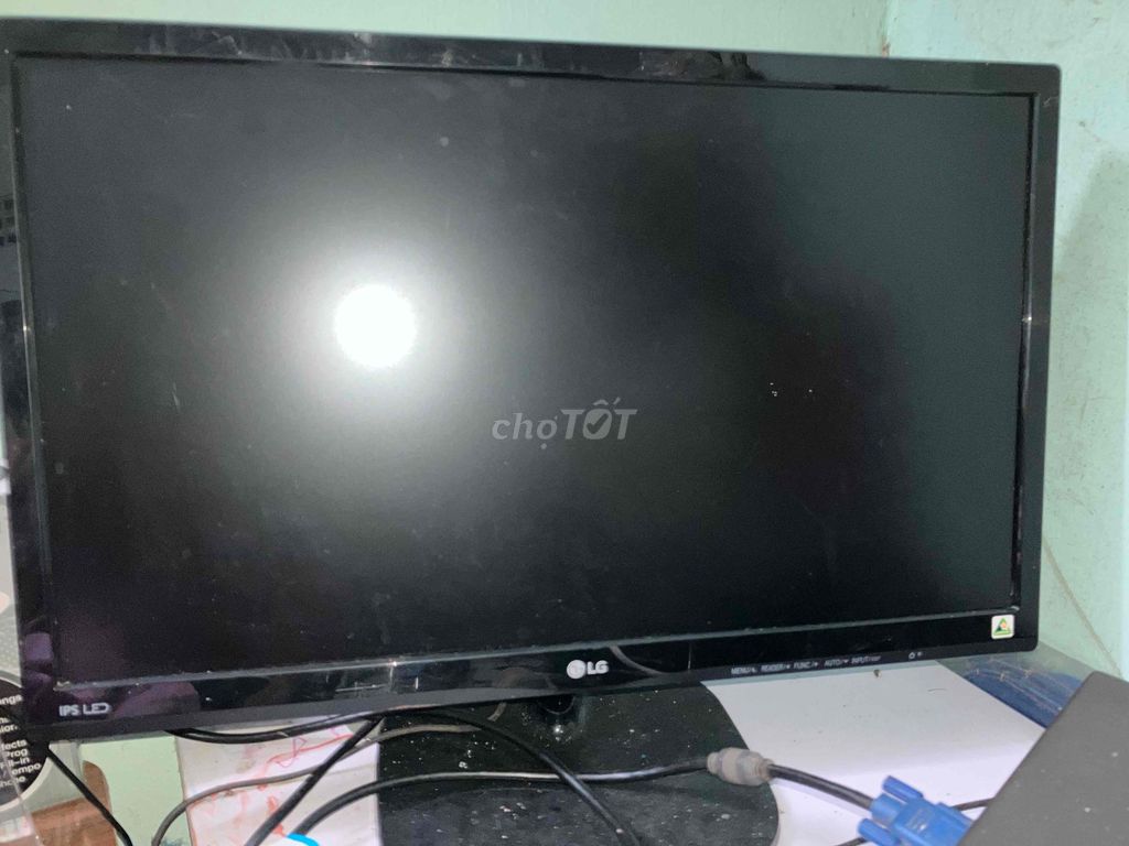 Màn hình LG LED 22 inch HDMI. Mua bán Phụ kiện (Màn hình, Chuột...) tại Huyện Long Hồ Vĩnh Long được đăng bởi Đồ cũ đủ loại điện thoại loa anply máy tính hình 1