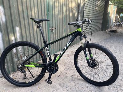 Xe đạp địa hình Giant XTC800 Nhôm. Mua bán Xe đạp tại Quận Thanh Xuân Hà Nội được đăng bởi Sơn Lâm Bike 30 Ngõ 345 Khương Trung HN