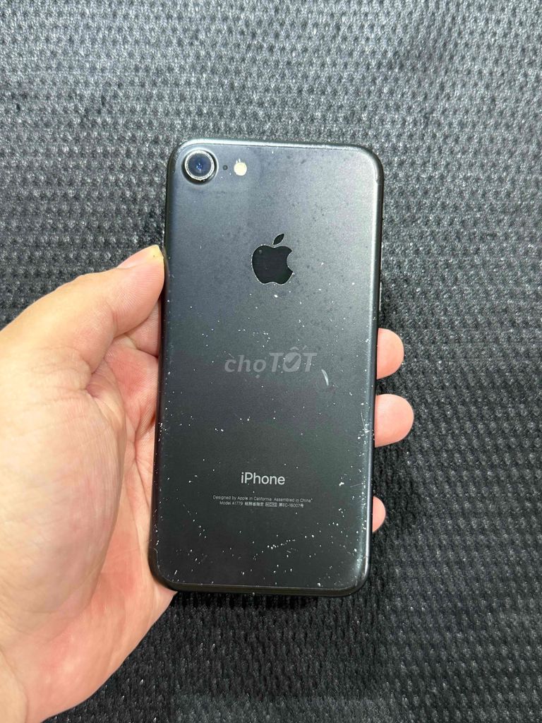 iPhone 7 32GB Đen. Mua bán Điện thoại tại Huyện Củ Chi Tp Hồ Chí Minh được đăng bởi Nam 2666 hình 1