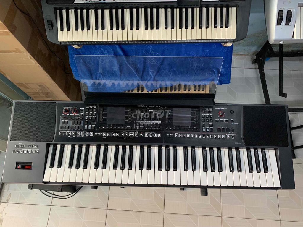 Đàn Organ Ea7 Like New