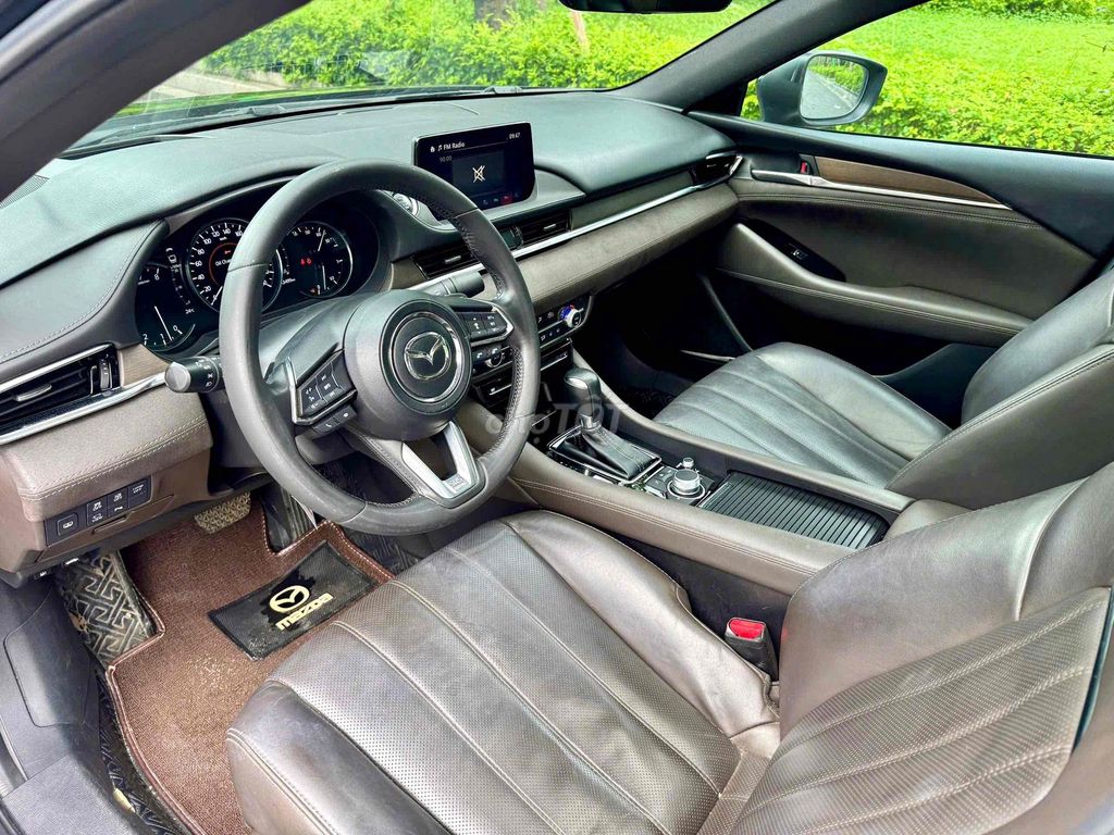 Mazda 6 Signature Premium 2.5 odo 43.000km. Mua bán Ô tô tại Quận Long Biên Hà Nội được đăng bởi Bùi Đình Thông hình 12