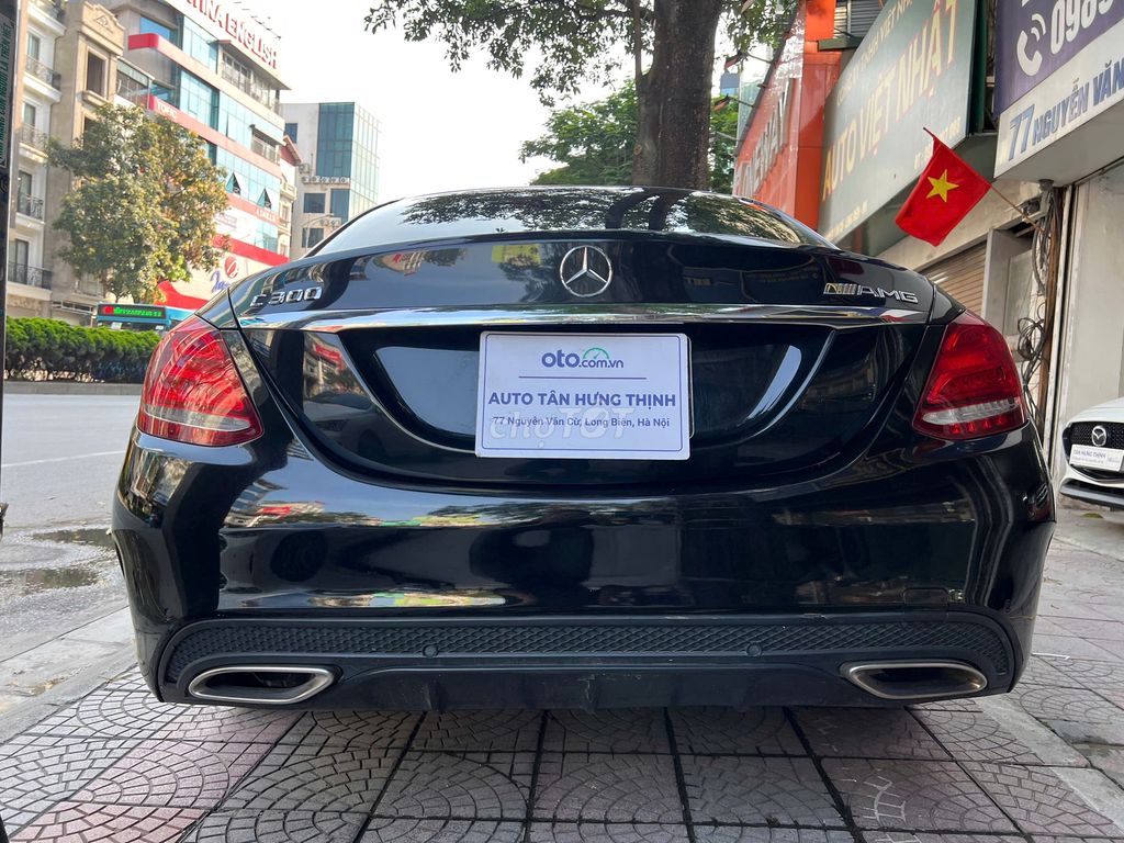 Mercedes Benz C Class 2016 C300 AMG - 80000 km. Mua bán Ô tô tại Quận Long Biên Hà Nội được đăng bởi AUTO TÂN HƯNG THỊNH hình 5