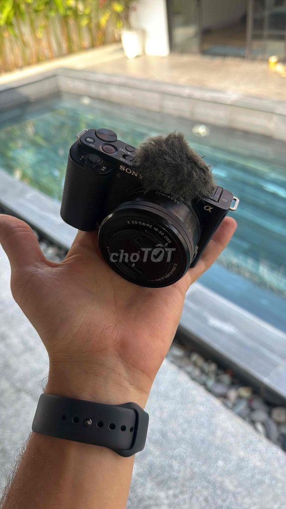 sony zv-e10 + 2 battery + charger. Mua bán Máy ảnh, Máy quay tại Quận Ngũ Hành Sơn Đà Nẵng được đăng bởi Savelii hình 1