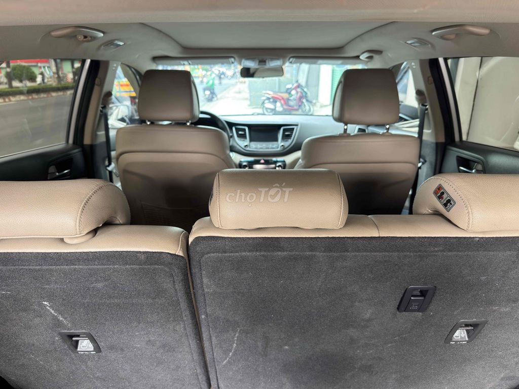 Hyundai Tucson 2018 1.6 AT Turbo - 82000 km. Mua bán Ô tô tại Thành phố Biên Hòa Đồng Nai được đăng bởi Xe Lướt Uy Minh hình 14