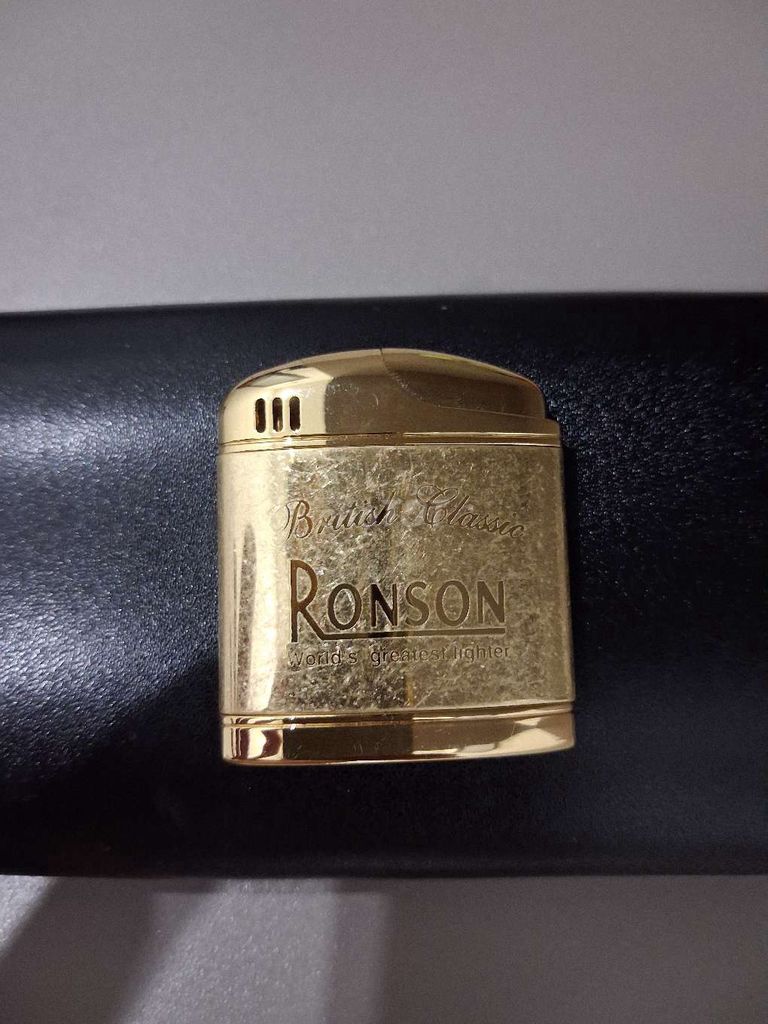 Bật lửa ga Ronson Vàng Mạ vàng 18K USA Mới 99%