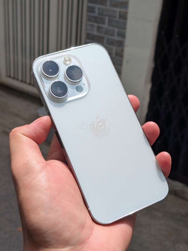 Apple iPhone 14 Pro 256GB Bạc Đã sử dụng. Mua bán Điện thoại tại Quận Gò Vấp Tp Hồ Chí Minh được đăng bởi JAPA STORE hình 1
