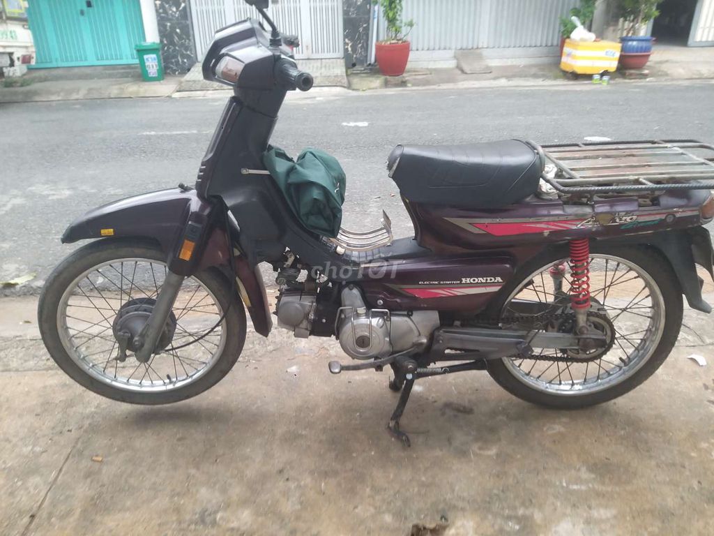 Honda Dream Astrea 1997. Mua bán Xe máy tại Quận 12 Tp Hồ Chí Minh được đăng bởi Lâm Sơn hình 2