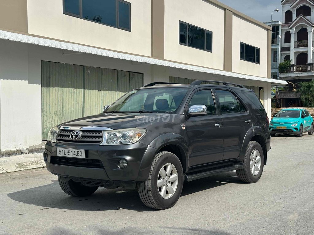 Toyota Fortuner 2011 Bảo Hành 1 Năm. Mua bán Ô tô tại Quận Bình Tân Tp Hồ Chí Minh được đăng bởi Minh Thắng hình 2