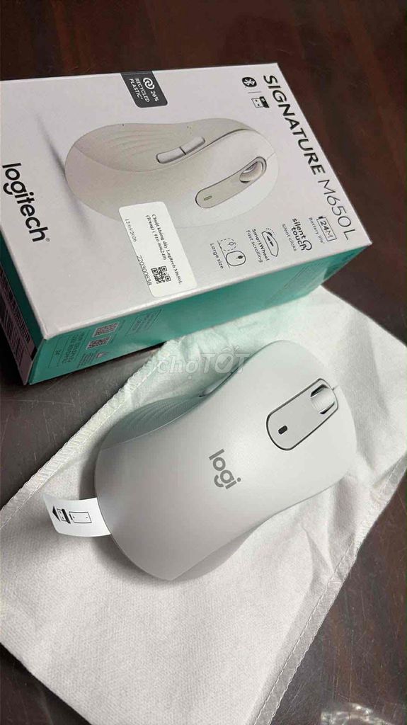 Chuột Logitech M650L Trắng. Mua bán Phụ kiện (Màn hình, Chuột...) tại Quận Hải Châu Đà Nẵng được đăng bởi Mai Nguyen hình 1