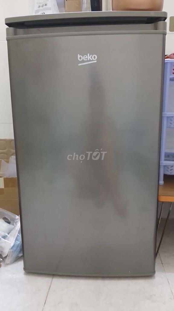 Tủ lạnh Beko 90 lít Xám Mới. Mua bán Tủ lạnh tại Quận 10 Tp Hồ Chí Minh được đăng bởi Minh Anh hình 1