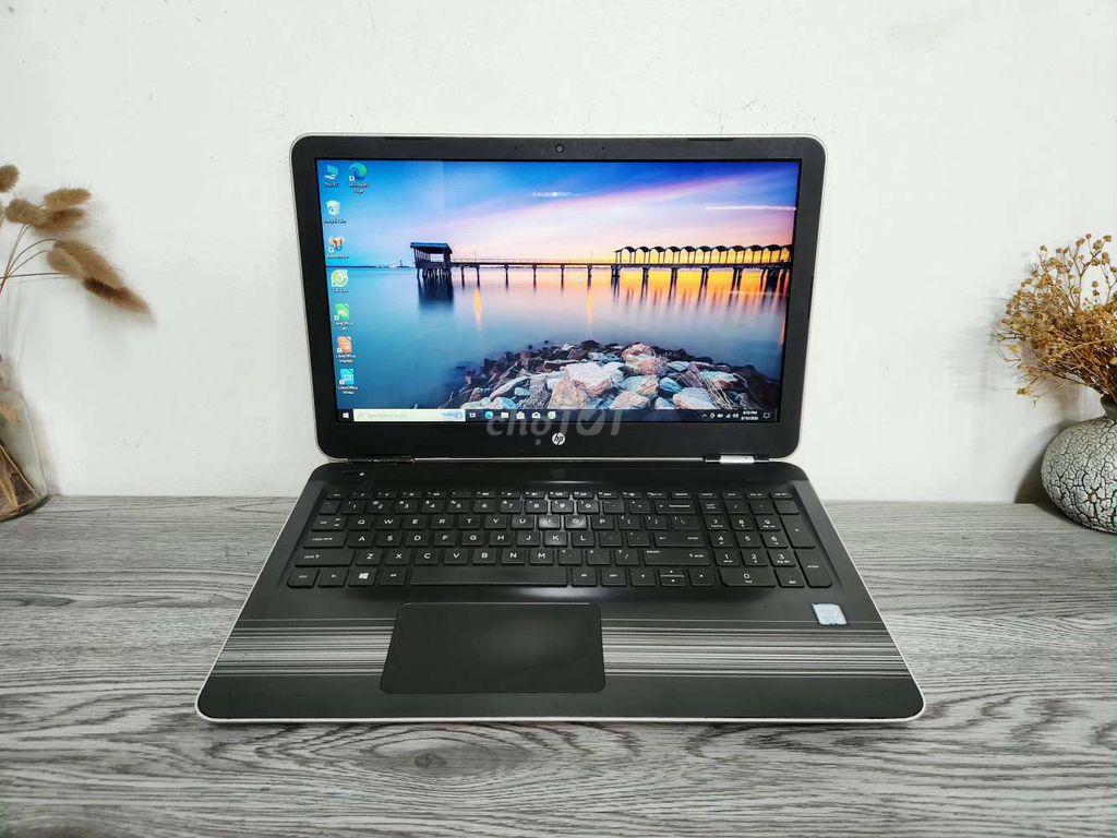 HP Pavilion 15inch zin mượt. Mua bán Laptop tại Quận Đống Đa Hà Nội được đăng bởi Cửa hàng công nghệ Brostore hình 1
