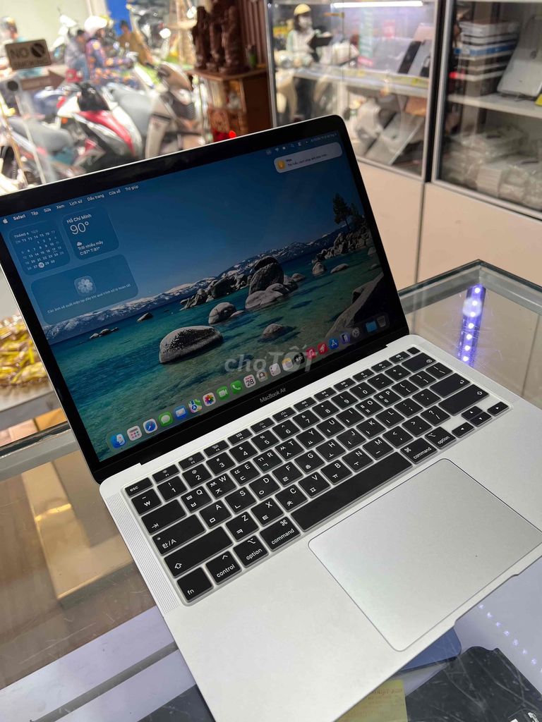 macbook air M1 ram 8/256g zin all 99% trắng. Mua bán Laptop tại Quận Lê Chân Hải Phòng được đăng bởi hoang anh hình 1