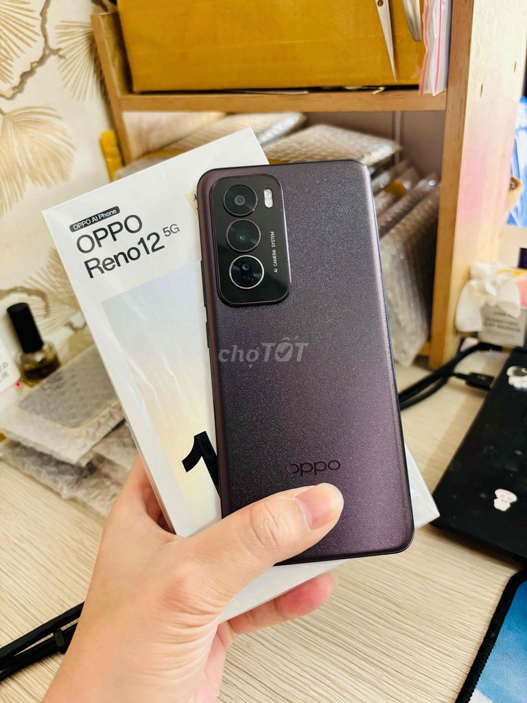 oppo reno 12 Ram 12/512G zin full hộp còn bảo hanh