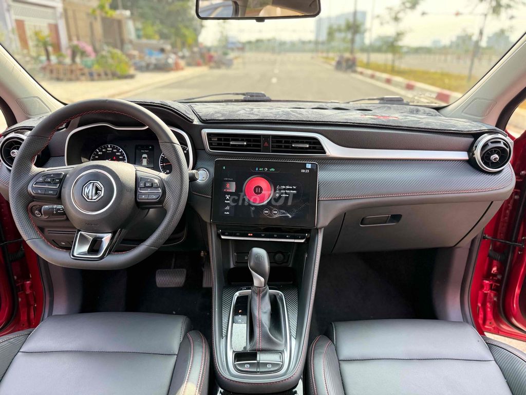 MG ZS 2025 STD 1.200 km Đỏ. Mua bán Ô tô tại Quận 12 Tp Hồ Chí Minh được đăng bởi Nguyễn Thanh Phước hình 8