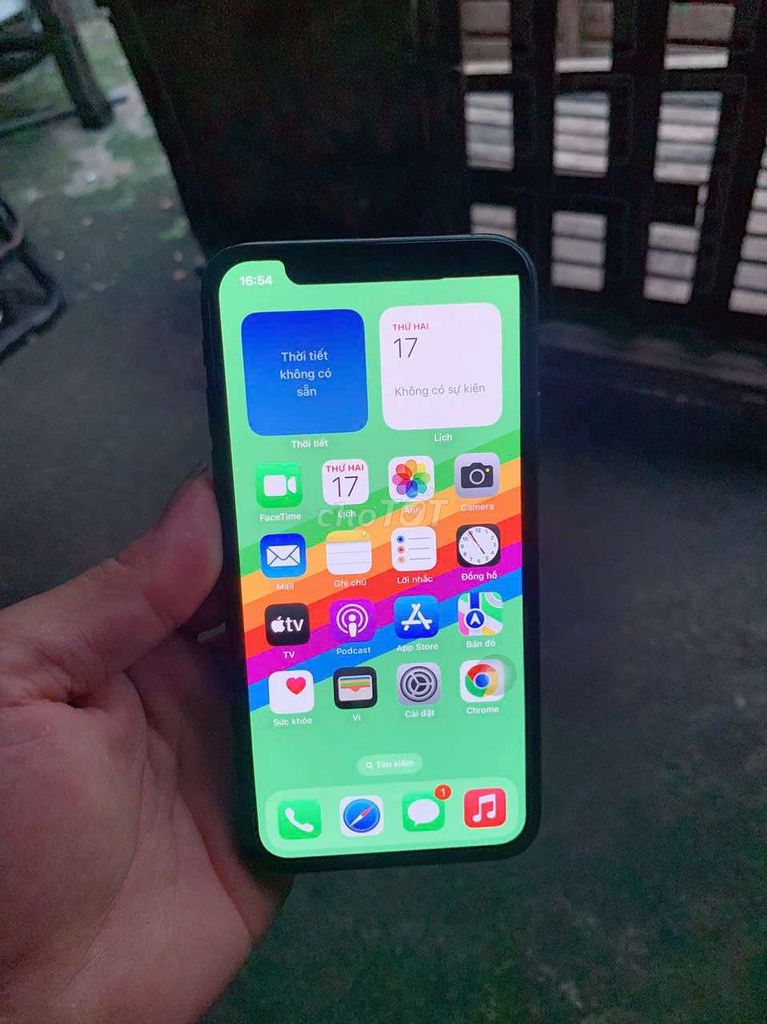 Apple iPhone Xs 64GB Đen Đã qua sử dụng. Mua bán Điện thoại tại Quận Bình Tân Tp Hồ Chí Minh được đăng bởi Trân văn Hải hình 1