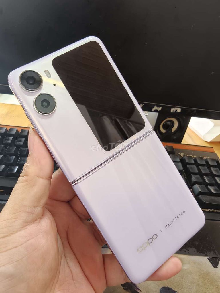 OPPO N2 Flip Tím 8GB/256GB Dimensity 9000+. Mua bán Điện thoại tại Thành phố Buôn Ma Thuột Đắk Lắk được đăng bởi Phúc Khang Mobile hình 1