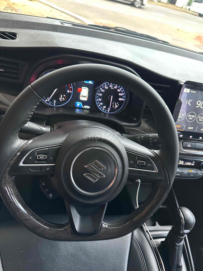 Suzuki Ertiga 2023 - 45000 km. Mua bán Ô tô tại Huyện Bảo Lâm Lâm Đồng được đăng bởi Chí Ngọc Đạt hình 10