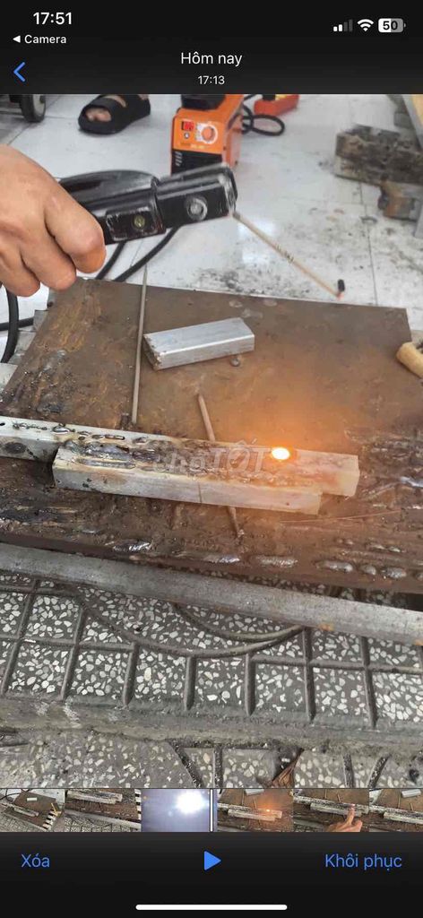 Bắt mass tốt, lửa hàn đêu Máy hàn que Mini nhỏ gọn. Mua bán Đồ chuyên dụng, Giống nuôi trồng tại Thành phố Thuận An Bình Dương được đăng bởi Máy Móc 24H hình 1