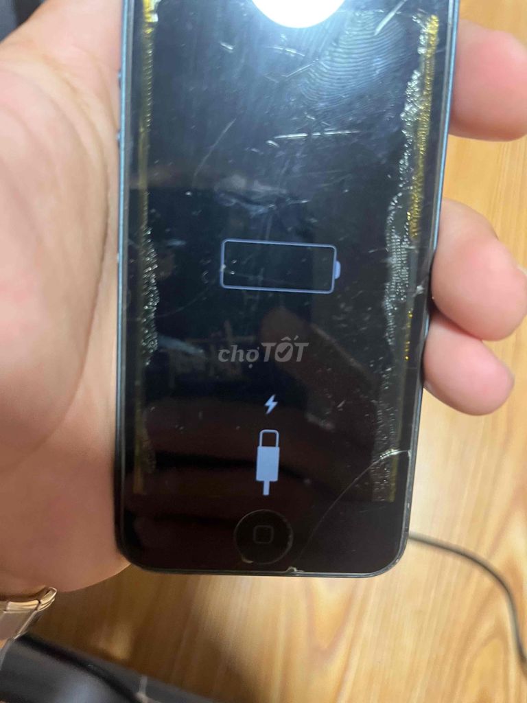 Apple iPhone 5 16GB Đen. Mua bán Điện thoại tại Thành phố Dĩ An Bình Dương được đăng bởi Khôi Nguyễn hình 1
