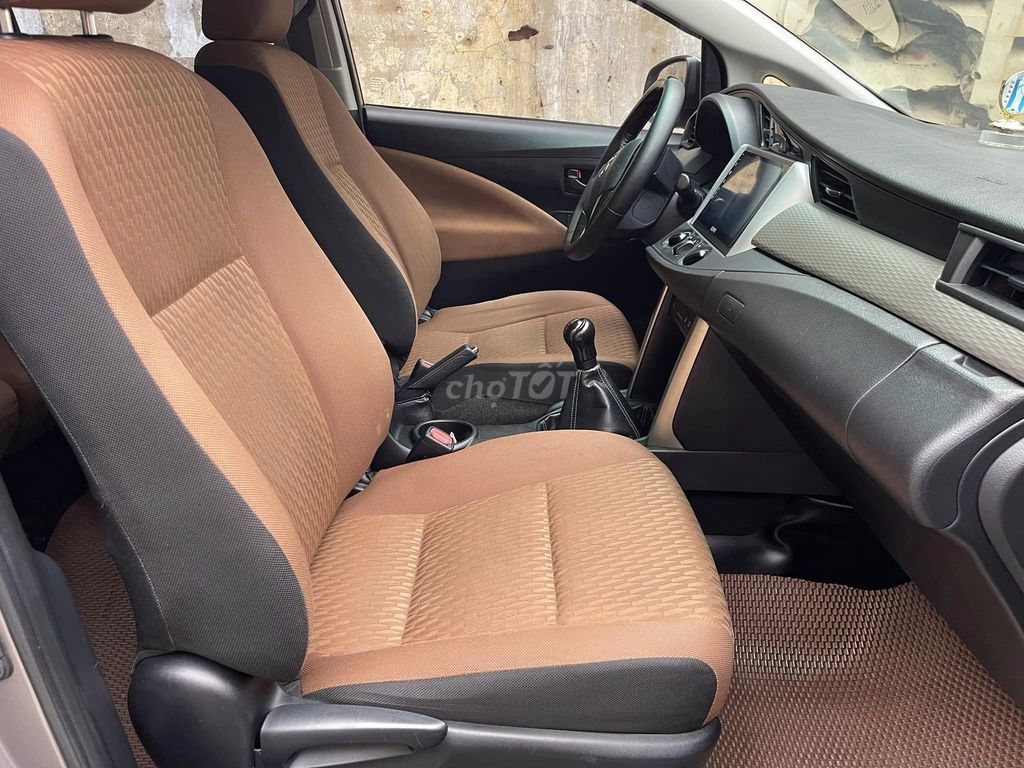 Toyota Innova 2018 2.0E - 120,000 km tuyệt đẹp.. Mua bán Ô tô tại Thành phố Thủ Đức Tp Hồ Chí Minh được đăng bởi Đức Xe Chất 9X hình 12