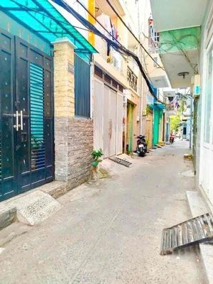 TÂN PHÚ NHÀ 3 TẦNG - 22M2 - VUÔNG A4 - NGANG 5.6M - HẼM THÔNG THOÁNG. Mua bán nhà ở tại Quận Tân Phú Tp Hồ Chí Minh được đăng bởi Trần Minh Khang