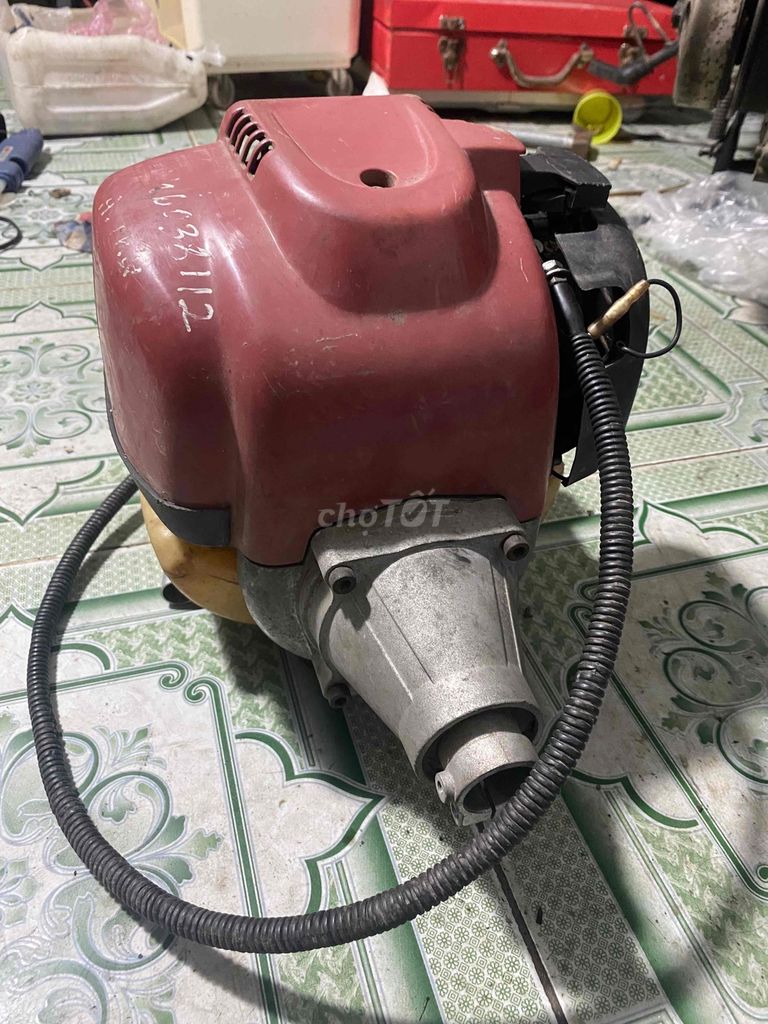 đầu máy cắt cỏ