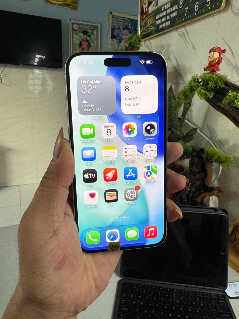iPhone 15 Plus 128GB Trắng Mỹ. Mua bán Điện thoại tại Thành phố Thuận An Bình Dương được đăng bởi  Phan Trung hình 1