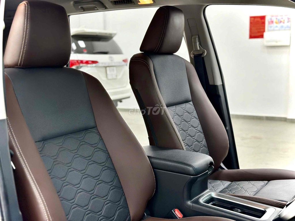 🚘 Toyota Innova 2024 Cross 2.0 CVT - 18.000 km. Mua bán Ô tô tại Thành phố Thủ Đức Tp Hồ Chí Minh được đăng bởi Tấn Lợi  hình 8