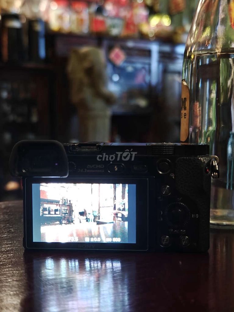Sony A6000 + kit 16-50mm + thẻ 256GB. Mua bán Máy ảnh, Máy quay tại Quận Thanh Khê Đà Nẵng được đăng bởi KO SHIP COD NGOÀI ĐÀ NẴNG hình 1