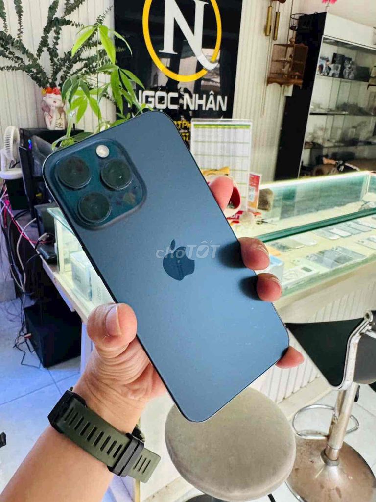 Xiaomi 14 Ultra 16GB/512GB Đen 99,9% đã up room. Mua bán Điện thoại tại Thành phố Biên Hòa Đồng Nai được đăng bởi Oanh Hoang hình 1