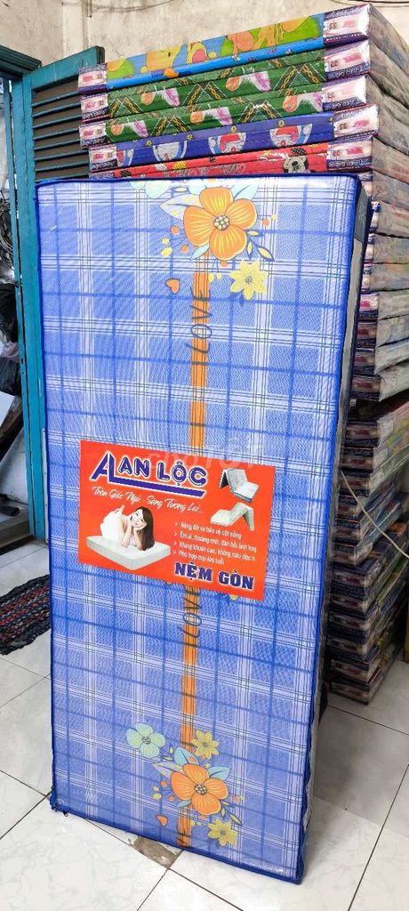 Nệm Gòn Ép Gấp 3 Thoáng Mát Freeship 2h. Mua bán Giường, chăn ga gối nệm tại Quận Gò Vấp Tp Hồ Chí Minh được đăng bởi Đại Lý Nệm Giá Rẻ hình 1