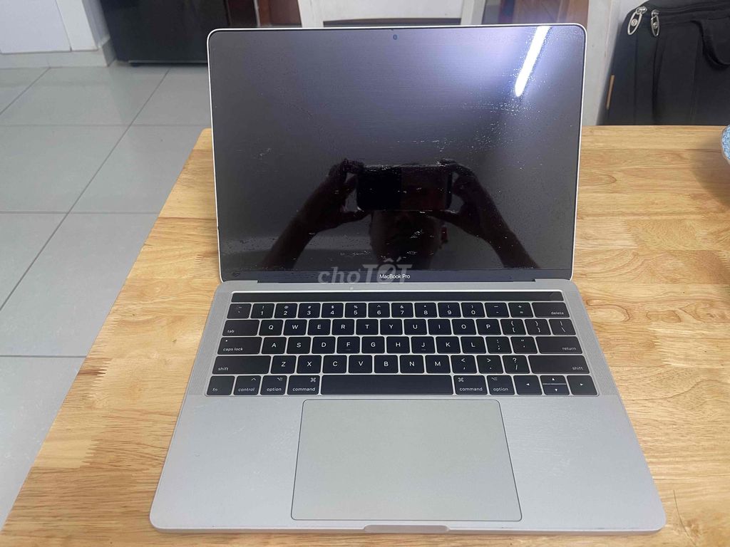 Apple Macbook Pro 2017 i5 13 inch 16GB/512GB. Mua bán Laptop tại Quận 12 Tp Hồ Chí Minh được đăng bởi Nguyễn Đăng Thái hình 1