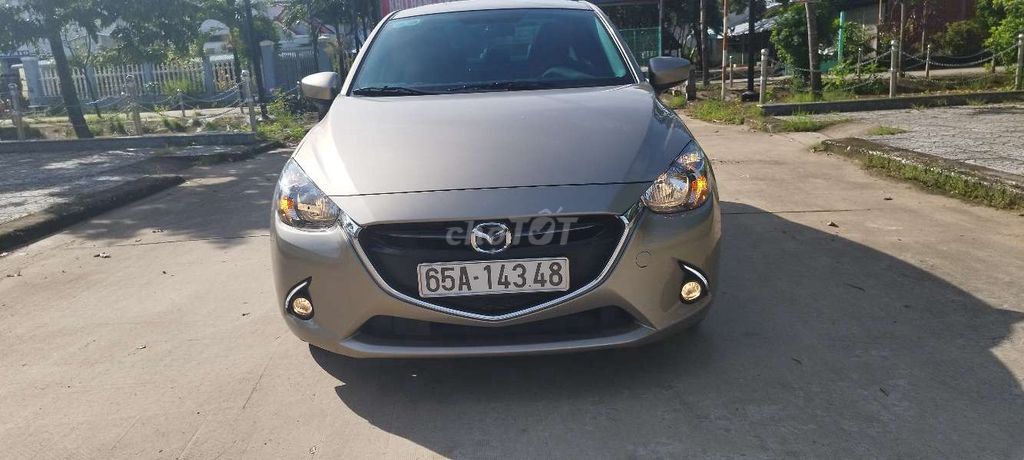 Mazda 2 2018  1.5 AT Sedan - 52 km