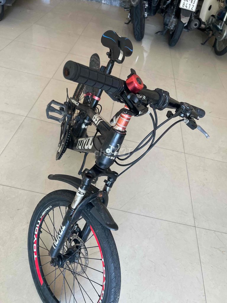 ĐỔI XE CHO CON THANH LÝ 2 XE TRẺ EM CẤP 1. Mua bán Xe đạp tại Quận Hải Châu Đà Nẵng được đăng bởi Tạ Bội Ngọc hình 4