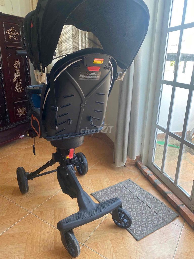 Xe đẩy em bé màu Đen đã sử dụng. Mua bán Mẹ và bé tại Thành phố Nha Trang Khánh Hòa được đăng bởi Tên chưa cung cấp hình 1