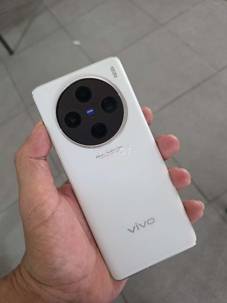Vivo X100 5G 16gb 256GB Trắng full áp đẹp.có gl. Mua bán Điện thoại tại Quận 8 Tp Hồ Chí Minh được đăng bởi tuấn hải hình 1