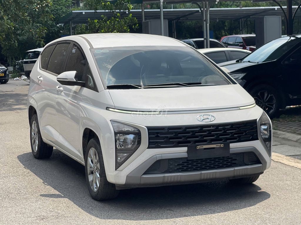 Hyundai Stargazer Tiêu chuẩn 1.5 AT 2024 Trắng