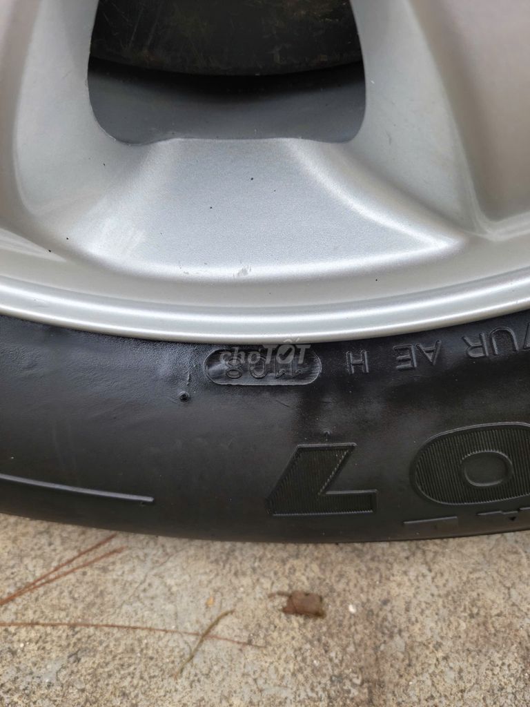 Kia Carnival 2008 LS 2.5 MT - 30000 km. Mua bán Ô tô tại Thành phố Đà Lạt Lâm Đồng được đăng bởi Đỗ Trung Kiên hình 4