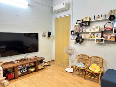 Bán nhà cấp 4 xinh xinh mua vào ở ngay