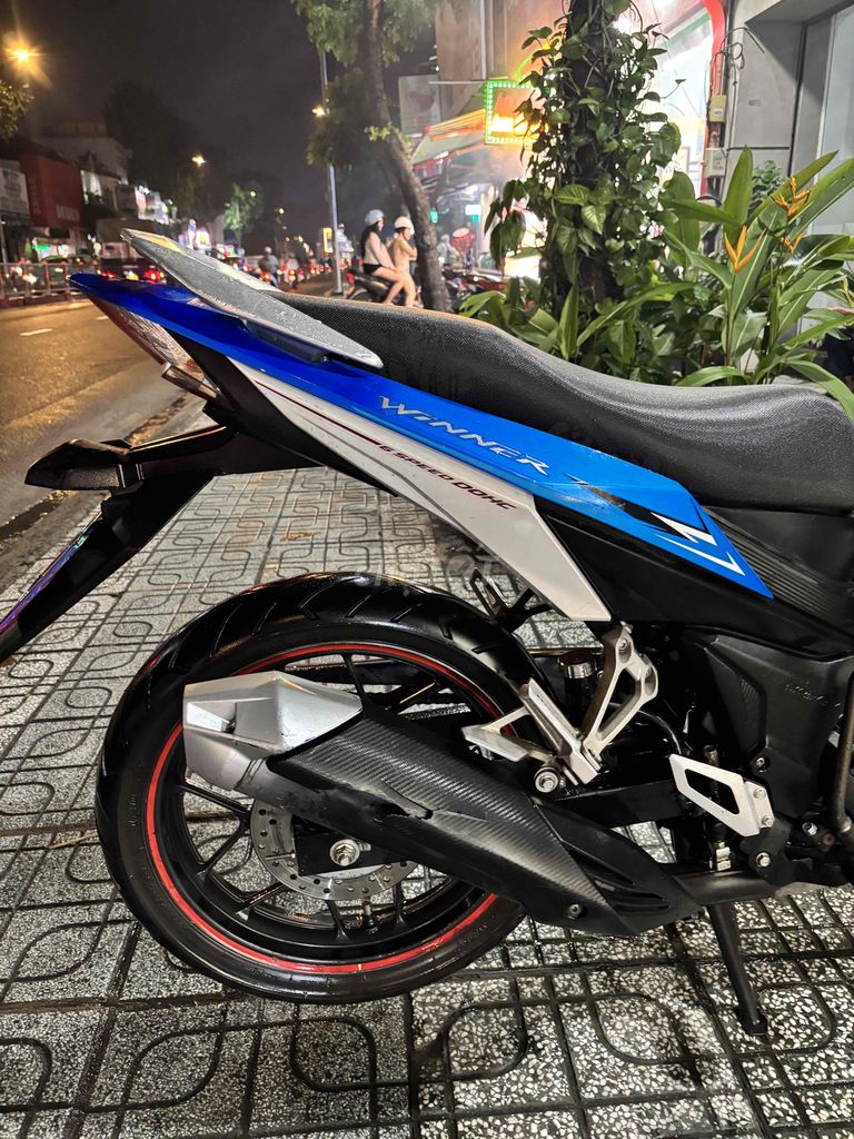 Honda Winner 2017 сине-белая
