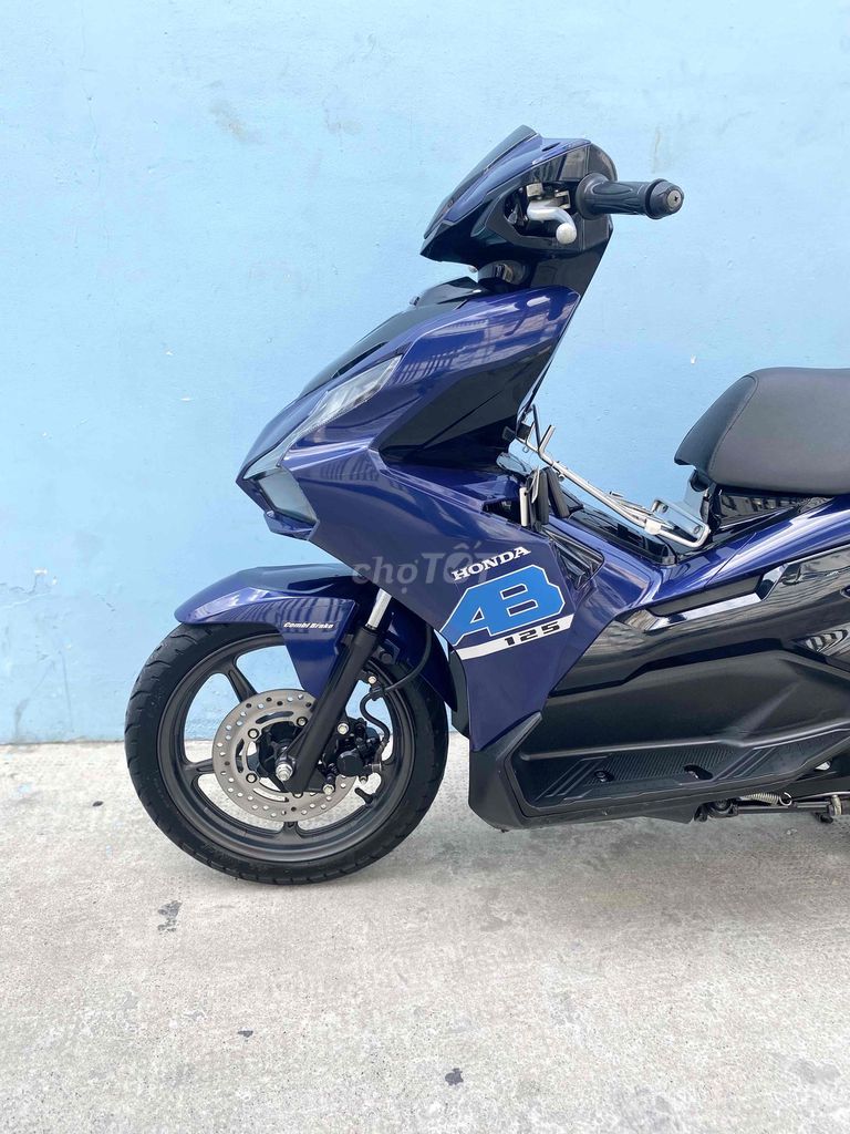Honda Air Blade 125 4 клапана, синий, Вьетнам