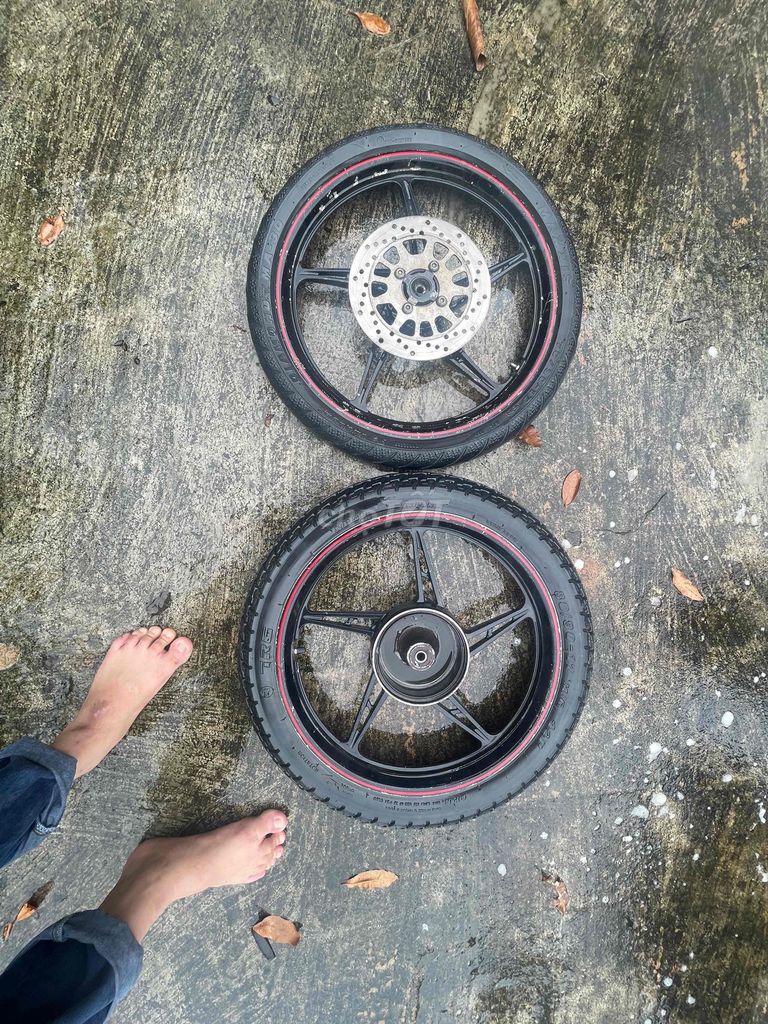 cần bán bánh mâm dùng cho dòng ex nhỏ thắng đùm. Mua bán Phụ tùng xe tại Huyện Trảng Bom Đồng Nai được đăng bởi Tâm Vũ hình 4