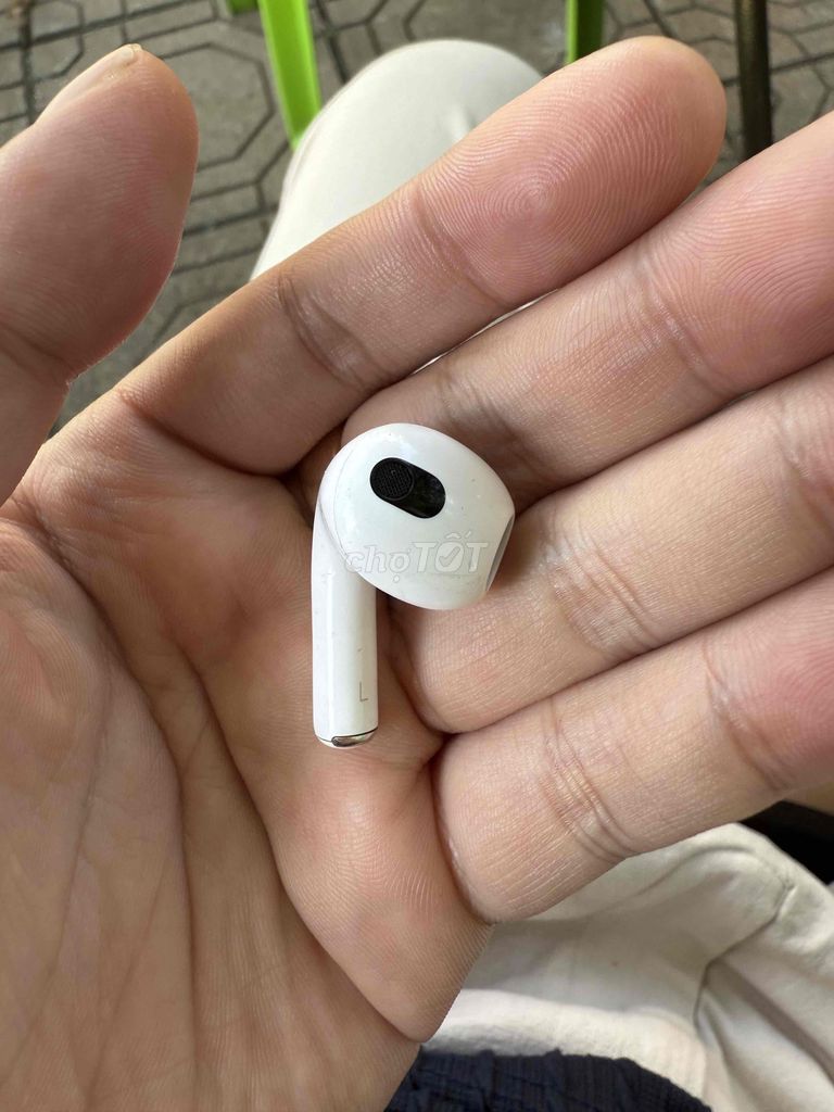 Tai nghe Apple AirPods 3 Trắng. Mua bán Tivi, Âm thanh tại Thành phố Pleiku Gia Lai được đăng bởi Việt hình 1