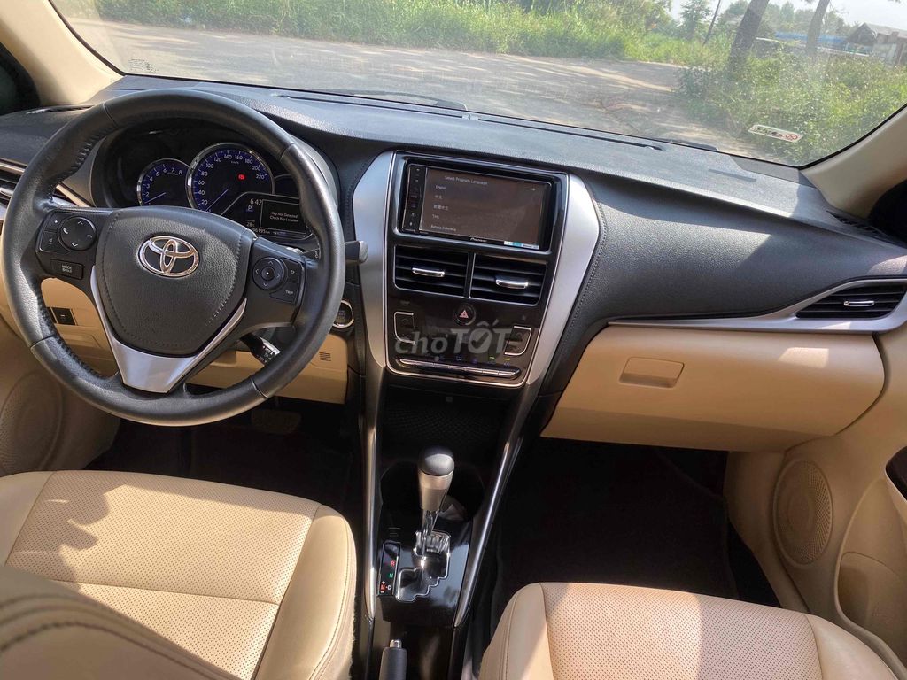 Toyota Vios màu Trắng. Mua bán Ô tô tại Quận 12 Tp Hồ Chí Minh được đăng bởi Trần Anh Tuấn hình 7