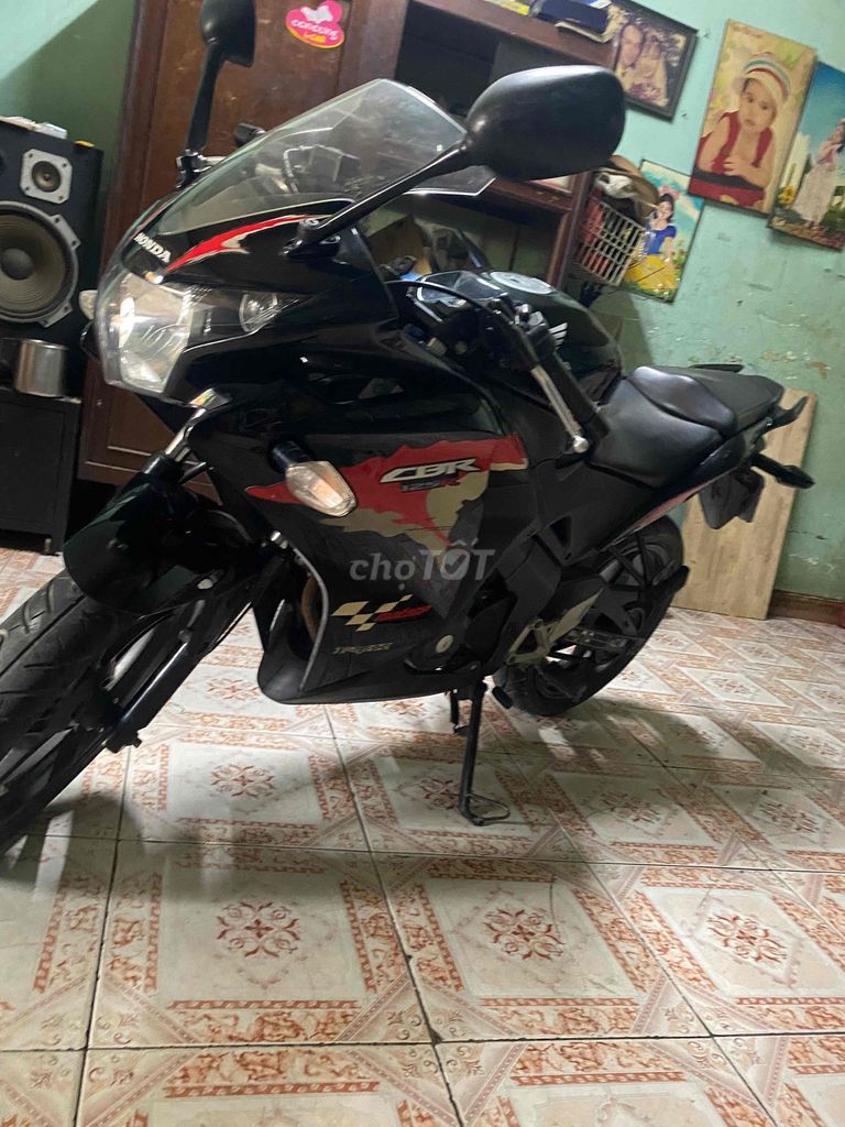cbr 125 nhập thai odo 13 ngàn km biển dể nhìn. Mua bán Xe máy tại Huyện Hóc Môn Tp Hồ Chí Minh được đăng bởi lê hải 587183 hình 4